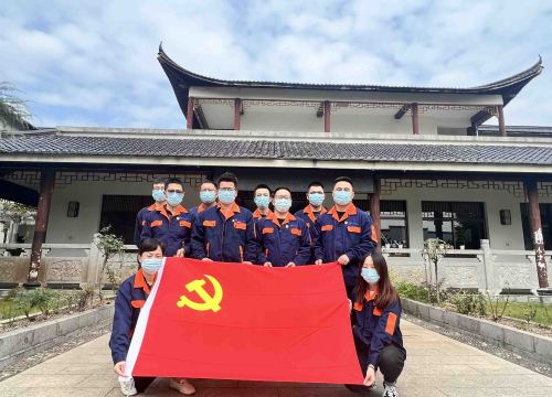 振奋人心!沈氏节能公司党员干部职工认真收看党的二十大开幕会