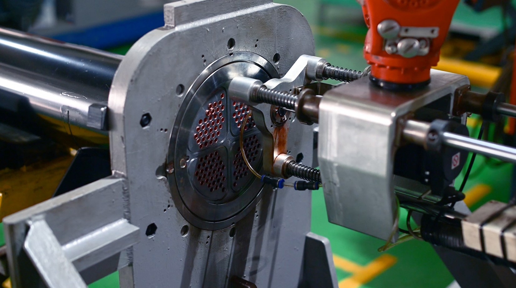 壳管换热器自动胀管