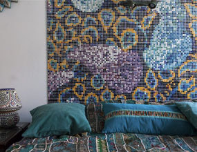 Eclectic Provence Style Diseño de interiores Oriental Mosaic Tiles Headboard Lámparas de noche Ropa de cama