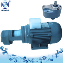 Hydraulic oil pump for oil transfer