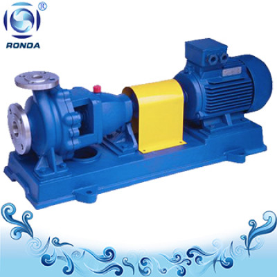 Single stage end suction oil pump