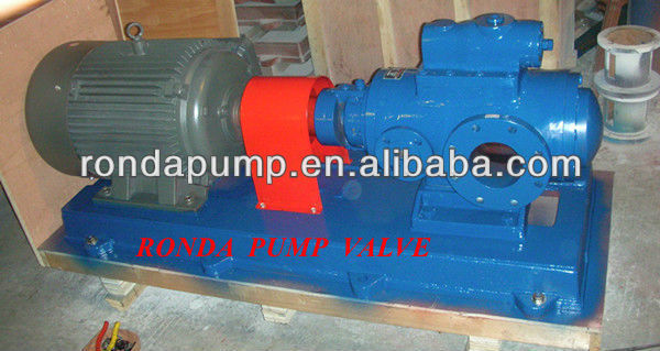 Asphalt pump with double jacket casing for heating function