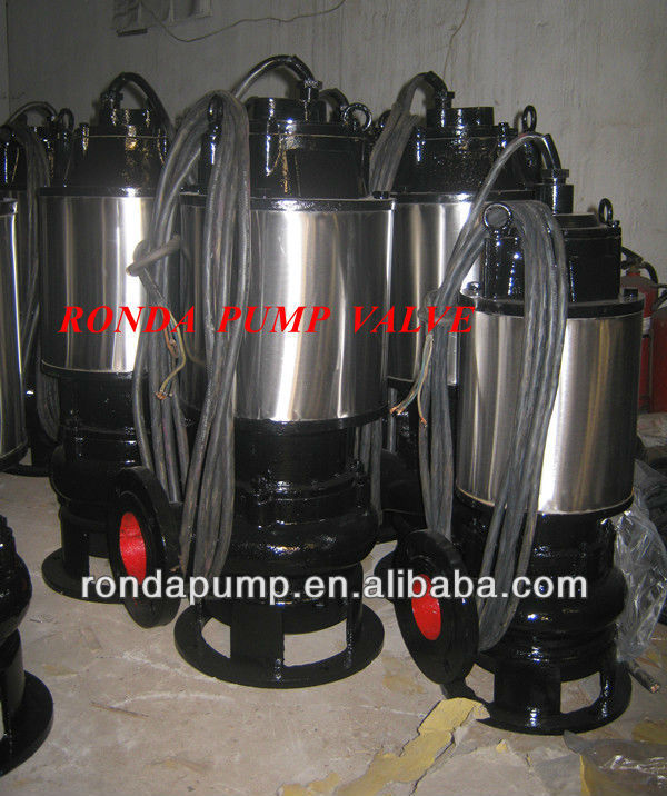 Submersible sewage pump with automatic mixer