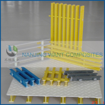 Fiberglass pultruded grating