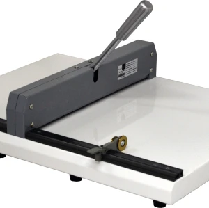 Manual creasing machine