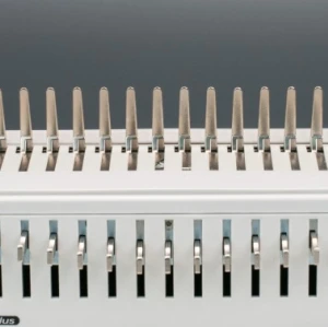 Comb binding machine  with adjustable punch pins