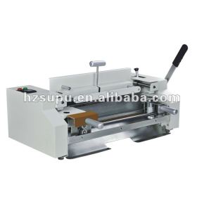 máquina obrigatória da colagem