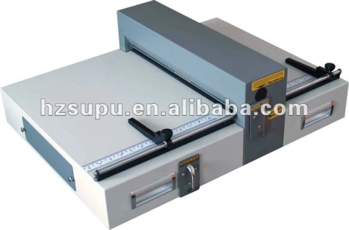 la oficina eléctrica topdesk plegado de la máquina