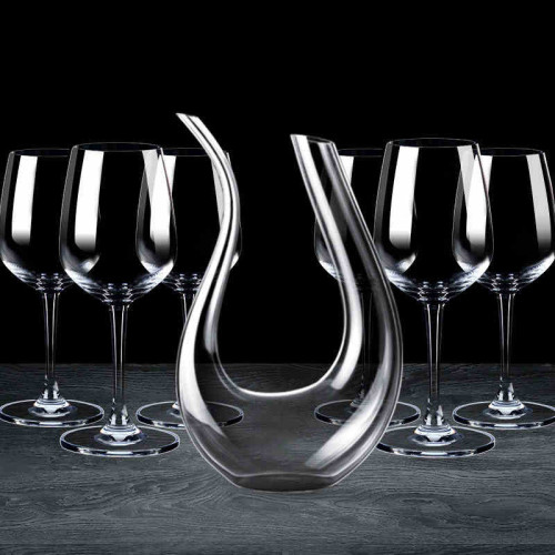 Swan shape crystal wine decanter