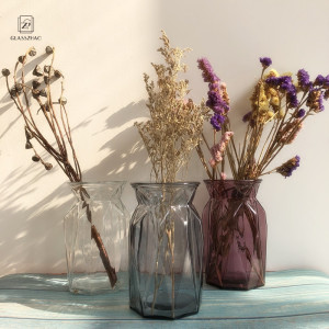 Small and exquisite Glassware bud borosilicate glass vase