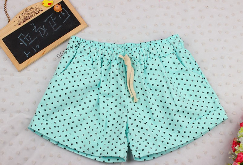 2014 high-quality Korean cultivating bandage kitten candy color footprint pattern shorts