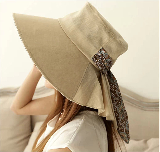 Hat female summer sun hat UV Korean foldable sunshade cap along with a large sun outdoor beach cap