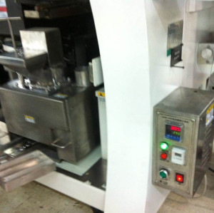 SM-09F Online Автоматическая машина для сепарации пайки