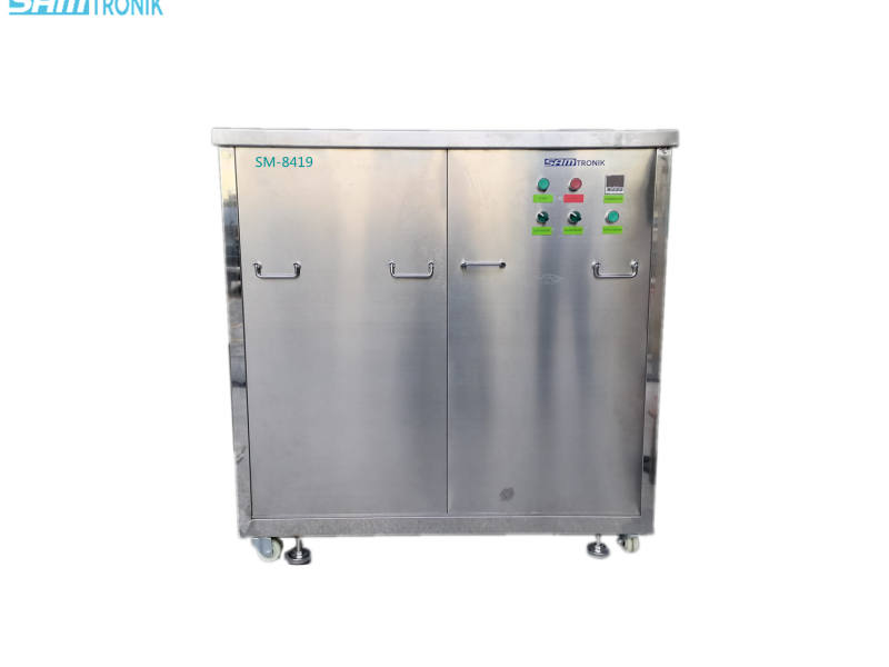 Single tank ultrasonic cleaning unit for SMT stencils nozzles and fixtures