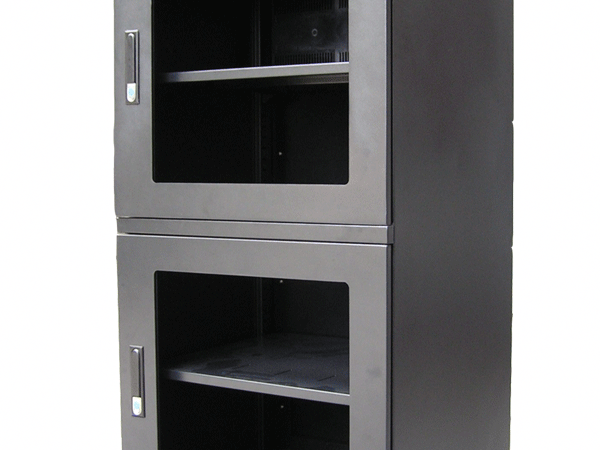 Industrial electronic dry cabinet for moisture sensitive components