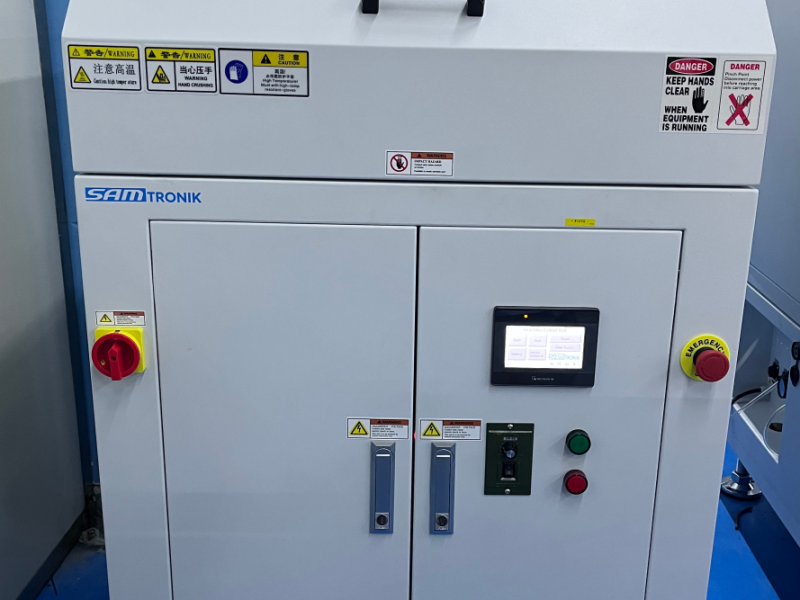 Infrared luminous furnace used as an infrared curing oven on a coating line