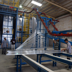 Vertical Automatic powder coating plant for aluminium profile