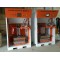 Automatic vibrating powder feed center for fast color change