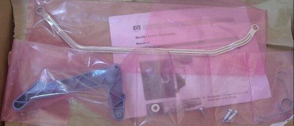 Q6651-60319 - Blue Handle - HP Z6100 Pinchwheel (media) lever assembly