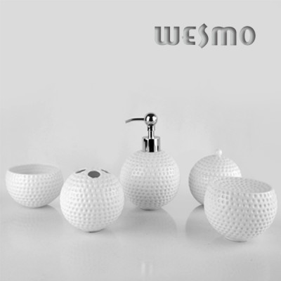 Porcelain Bathroom Set