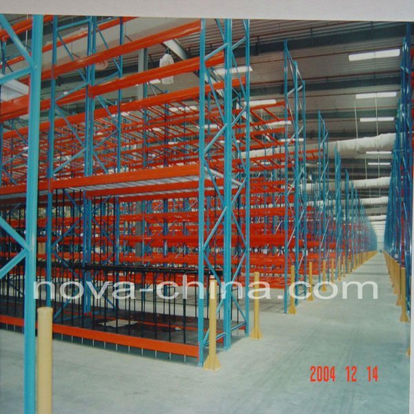 Steel structure warehouse shelf