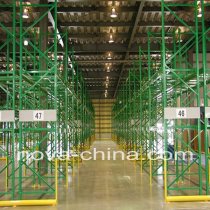 Heavy warehouse rolling shelf system