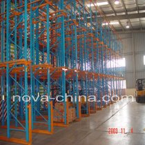 Warehouse Shelves with Heavy-duty Drive-in Pallet Rack