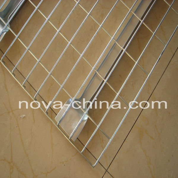 Wire mesh Decking for racking