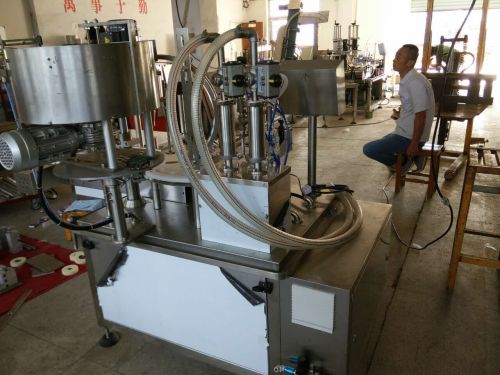 High quality Automatic 4 heads Cigarette Oil filling Capping Machine