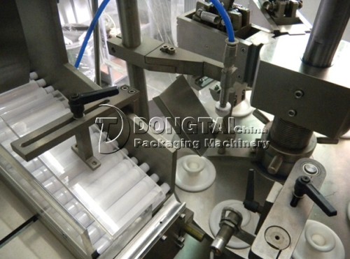 Cream Plastic Tube Filling and Sealing Machine with Automatic Loading Tube