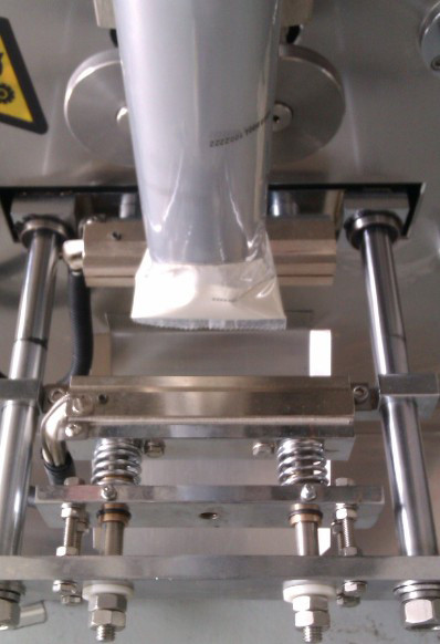 Automatic vertical Milk Tea Matcha Powder Filling Packing Machine Price