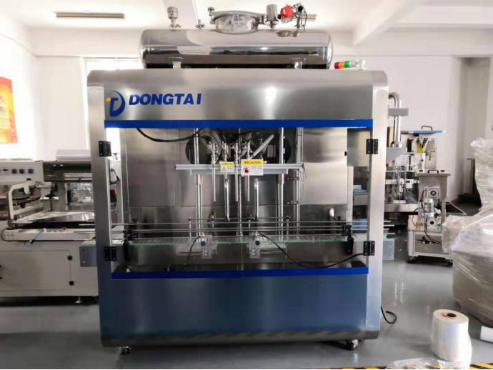 Liquid filling machine,Dongtai Machinery is good.