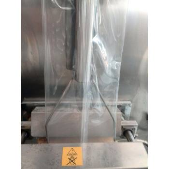 Liquid Filling Sealing Packing Machine,Automatic Date Printer Vertical Plastic Bag filling oil Machine