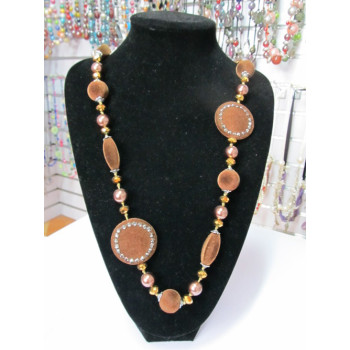 Beaded necklace-051
