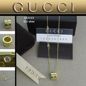 Gucci necklace