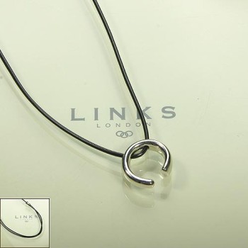 links necklace 007