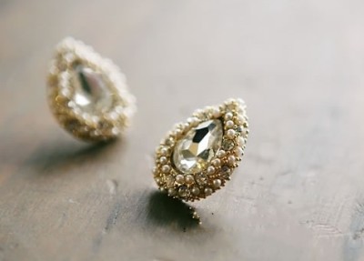 Pair Gold Plated White Beads Rhinestone Drop Ear Stud Earring E-0511