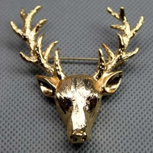 Gold Plated spotted deer head pin brooch P-0073