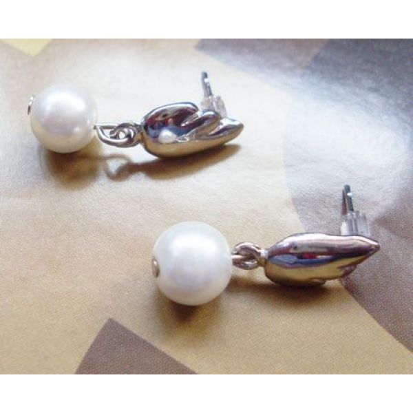 Pair Silver Plated Wing White Pearl Ear Stud Earring E-1067