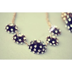 New Bohemia Style Copper Tone Clear Zircon Fireworks Flower Necklace Bracelet Set