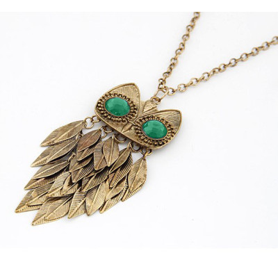 Vintage Style  copper tone leaves green crystal eye owl necklace N-2545