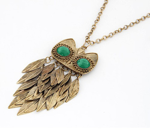 Vintage Style  copper tone leaves green crystal eye owl necklace N-2545
