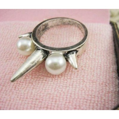 wholesale 2 pieces 2 colors PUNK pearl rivet ring R-0144