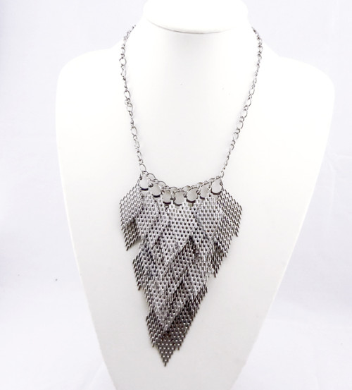 fashion Style  Geometric diamond-shaped hollow out  necklace N-0067