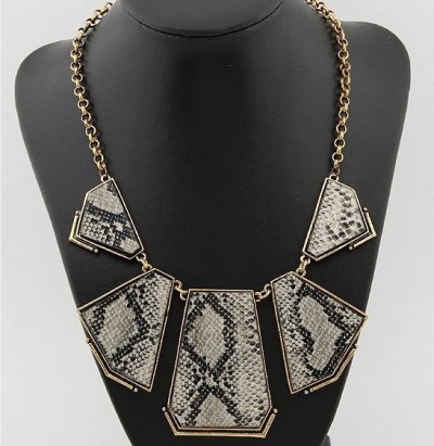 punk style Snake Skin Geometric irregular Necklace N-4550