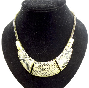 European style punk metal  Crescent snake chain Snake Skin necklace N-4552