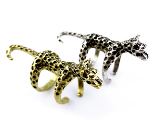 Wholesale 2 pieces retro bronze silver Leopard ring R-0096