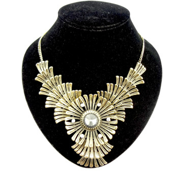 Bohemia Style  Rhinestone  crystal  fan-shaped petal big flower Necklace N-0045