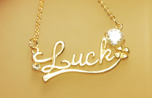 New Fashion Gold Plated Lovely LUCK Letters Rhinestone Necklace N-2787