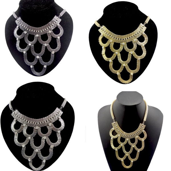 European Style Flat Snake Chain Charming  Rhinestone Choker Bib Necklace N-1043